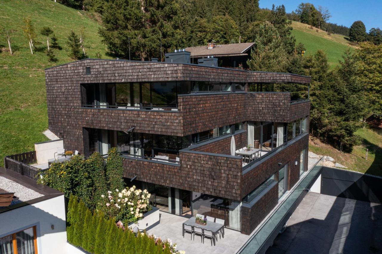 Sunny Ferienwohnungen Ski In - Ski Out Self Check In Zell am See Exterior photo