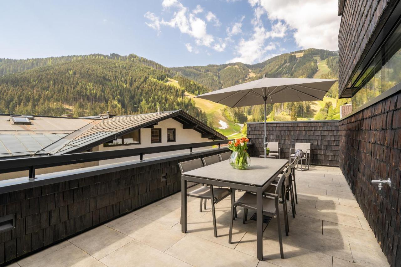 Sunny Ferienwohnungen Ski In - Ski Out Self Check In Zell am See Exterior photo